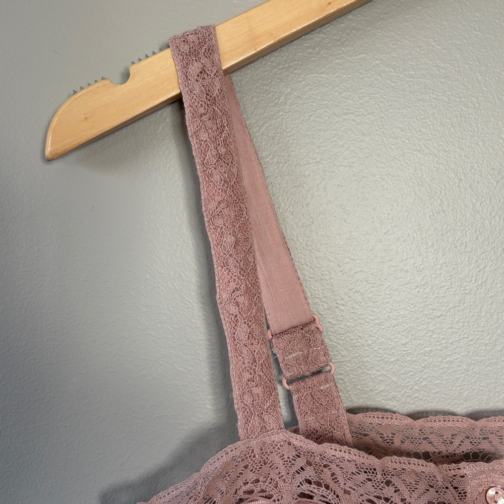 American Eagle Lace Pintuck Button Front Boho Tank Top Small Cami Crop Pink - Picture 3 of 12